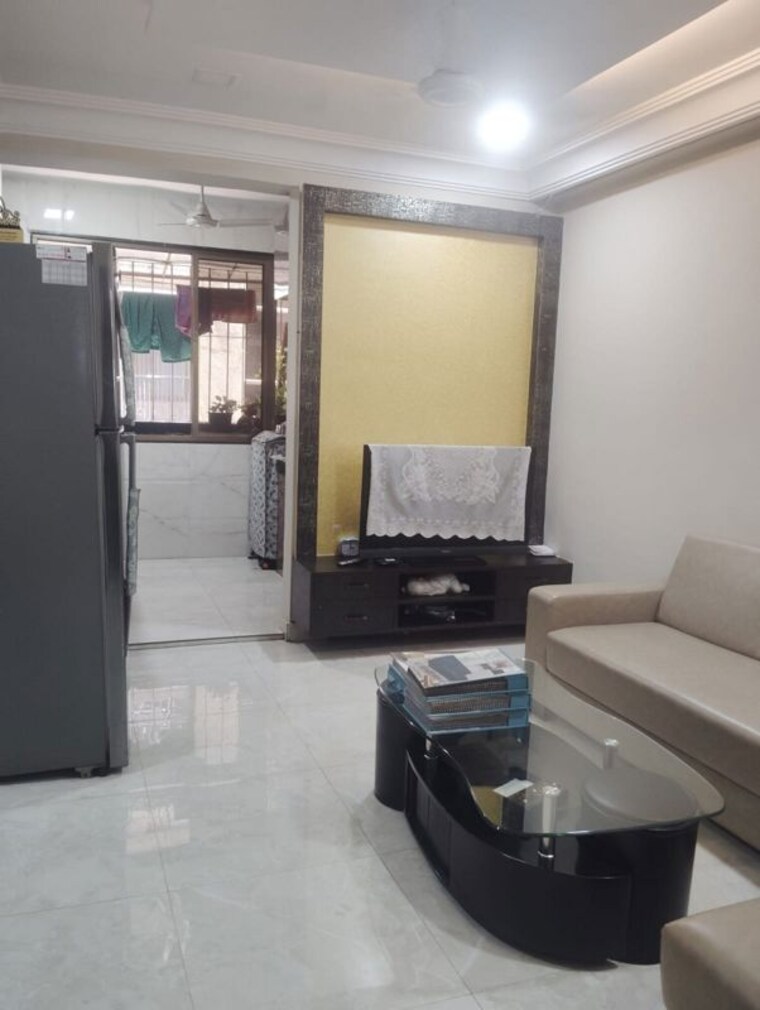 Living Room, khar west 2 Bedroom 700 Sq.Ft. Apartment In Khar West Mumbai 10542408