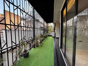 Balcony in 3 BHK Builder Floor at Sector 22 – for Rent