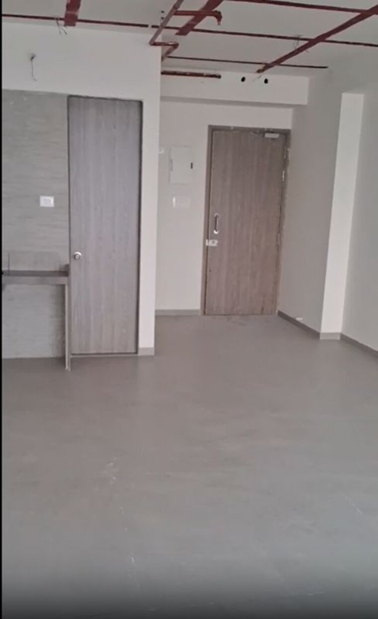 Team Area, bhoomi-9-business-bay Commercial Office Space 470 Sq.Ft. In Malad West Mumbai 10482122