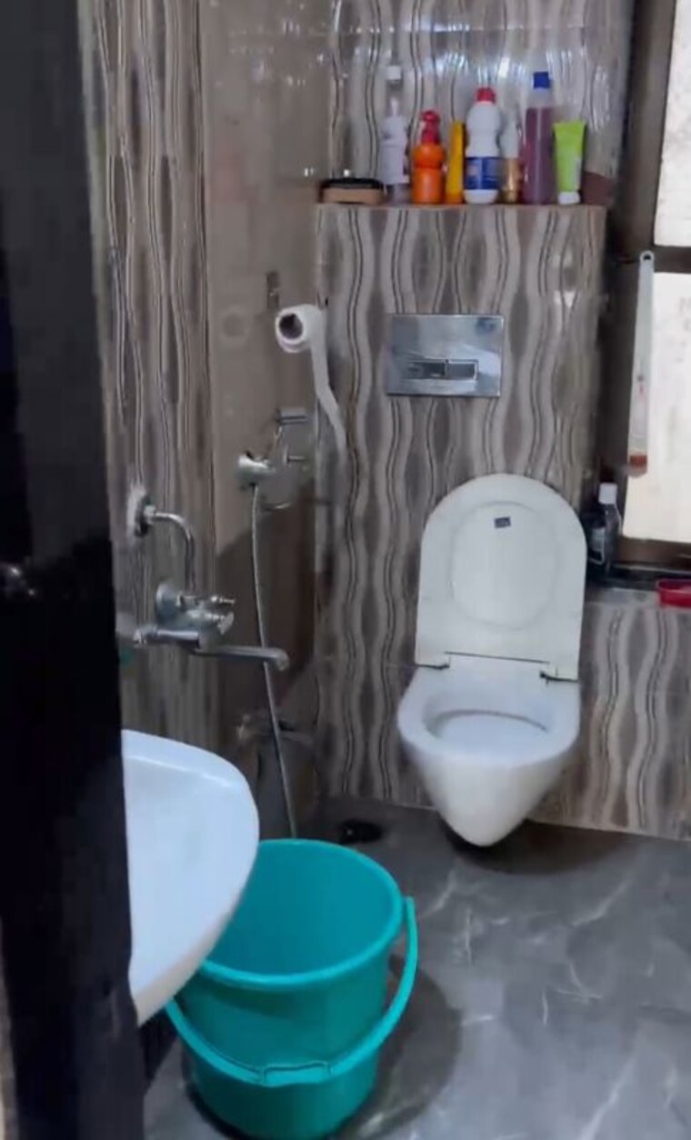 Bathroom, man-opus 2 Bedroom 610 Sq.Ft. Apartment In Mira Road Thane 10542425