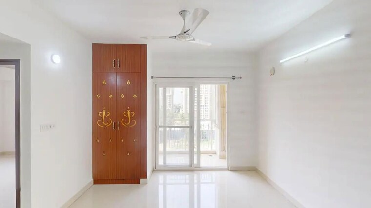 Room, saideep-hulas 3 Bedroom 1705 Sq.Ft. Apartment In Old Madras Road Bangalore 10542431