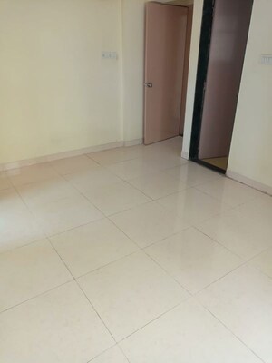 Bedroom in 2 BHK Apartment at Karve Nagar – for Rent