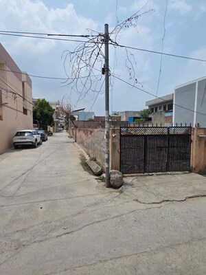  Plot For Sale in Model Town