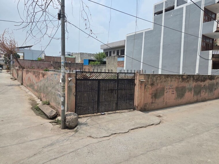 Exterior View, model town  170 Sq.Yd. Plot In Model Town Rohtak 10542499