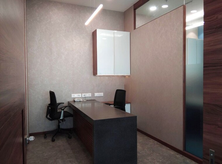 Team Area, rnt marg Commercial Office Space 1700 Sq.Ft. In Rnt Marg Indore 10542521