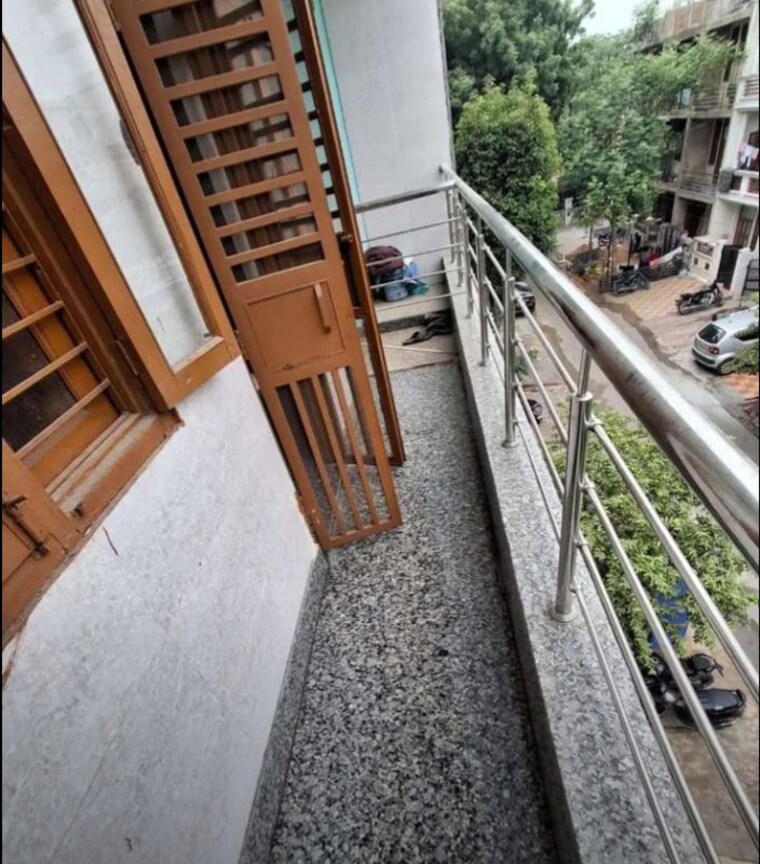 Balcony, sector 36 greater noida 2 Bedroom 665 Sq.Ft. Independent House In Sector 36 Greater Noida Greater Noida 10542509