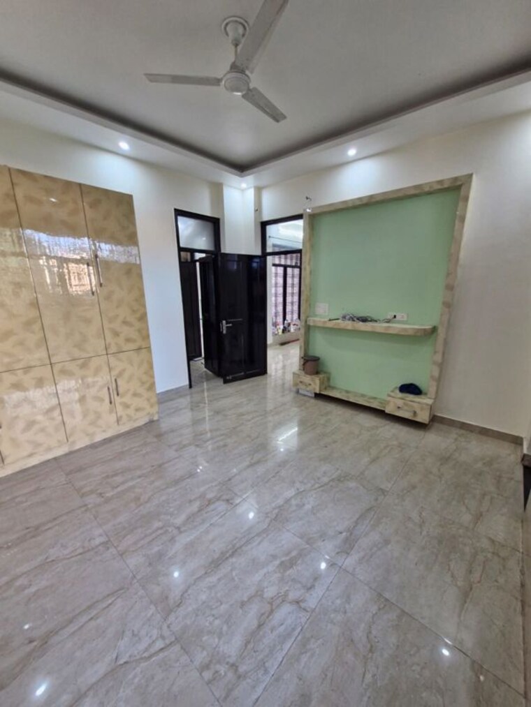 Room, aman vihar 3 Bedroom 1900 Sq.Ft. Independent House In Aman Vihar Dehradun 10542546
