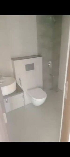 Bathroom in 2 BHK Apartment at Mahindra Alcove, Chandivali – for Rent