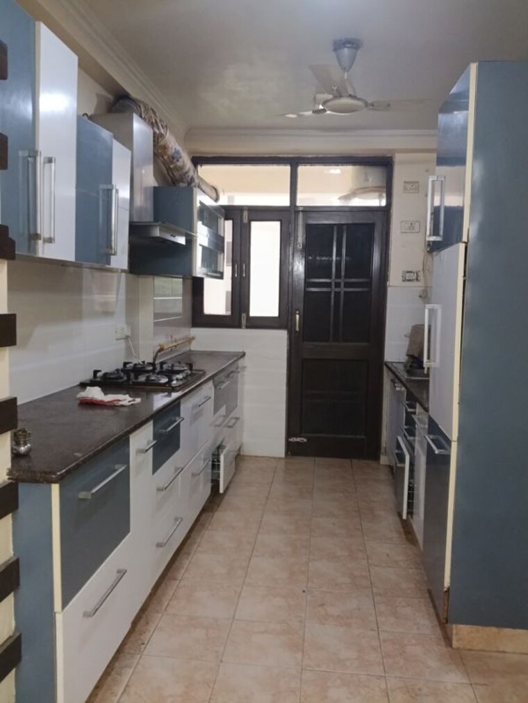 Kitchen, the-rama-apartment 4 Bedroom 2650 Sq.Ft. Apartment In Sector 43 Gurgaon 10542562