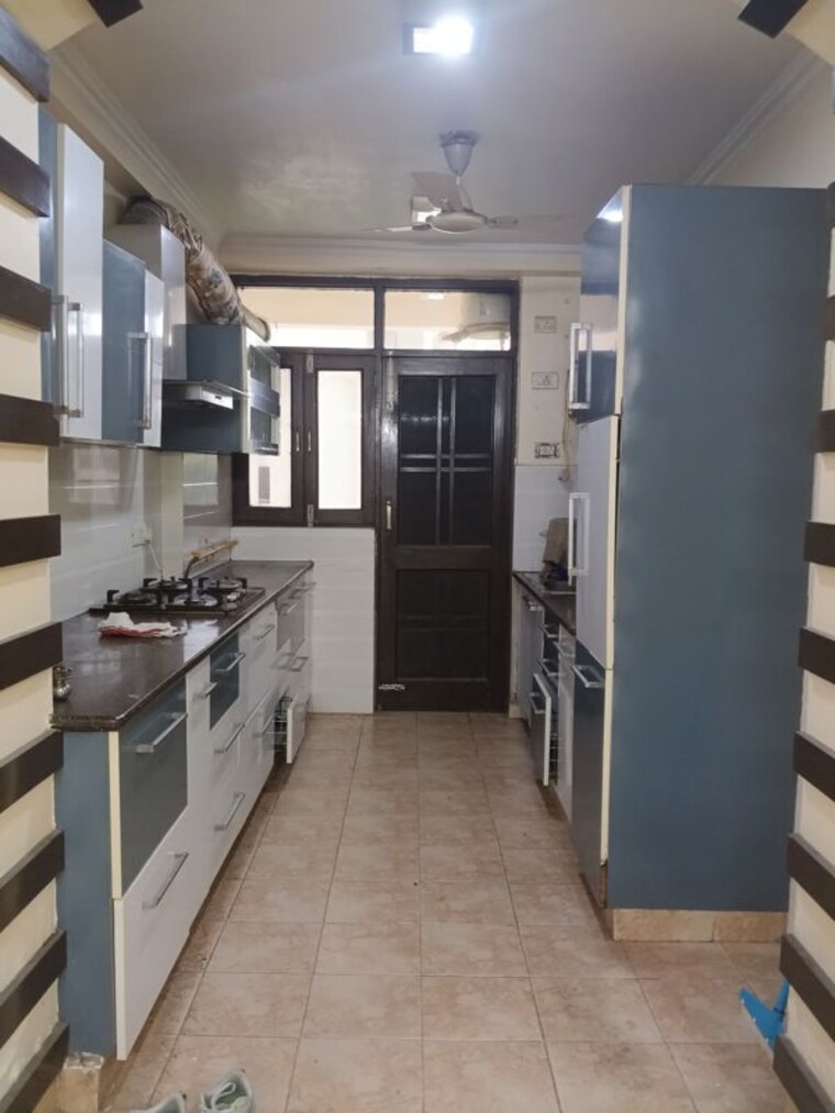 Kitchen, the-rama-apartment 4 Bedroom 2650 Sq.Ft. Apartment In Sector 43 Gurgaon 10542562