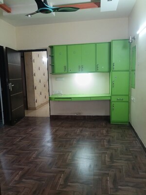Bathroom in 4 BHK Apartment at The Rama Apartment, Sector 43 – for Rent