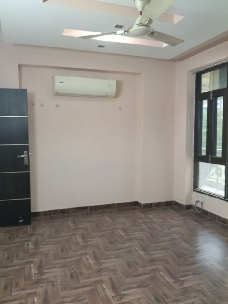 Room, the-rama-apartment 4 Bedroom 2650 Sq.Ft. Apartment In Sector 43 Gurgaon 10542562