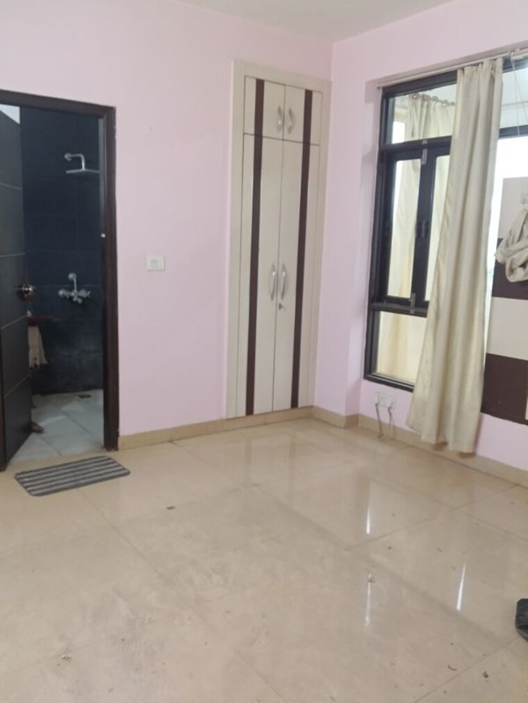 Room, the-rama-apartment 4 Bedroom 2650 Sq.Ft. Apartment In Sector 43 Gurgaon 10542562