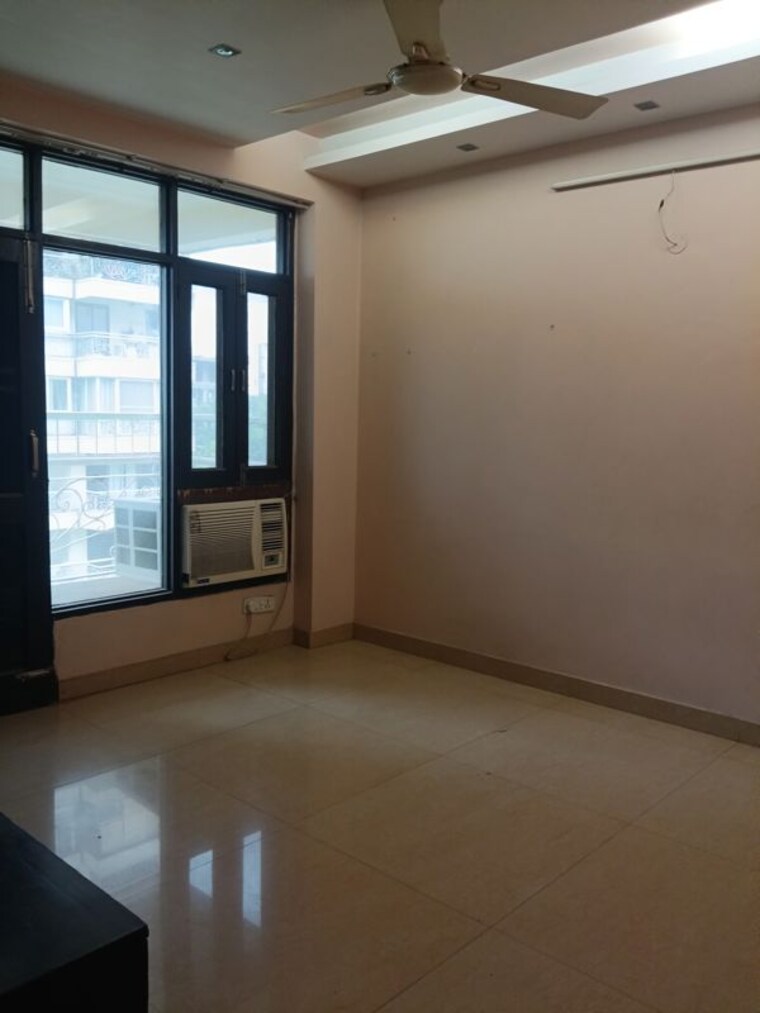 Room, the-rama-apartment 4 Bedroom 2650 Sq.Ft. Apartment In Sector 43 Gurgaon 10542562