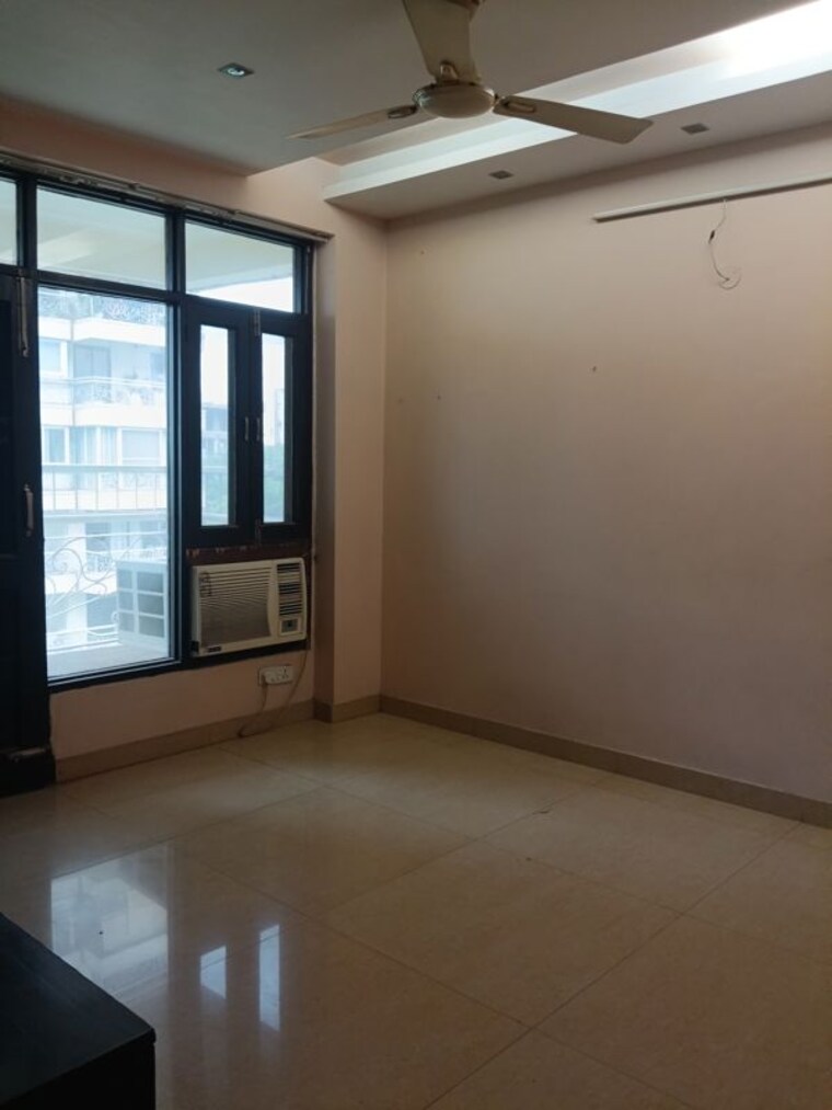 Room, the-rama-apartment 4 Bedroom 2650 Sq.Ft. Apartment In Sector 43 Gurgaon 10542562