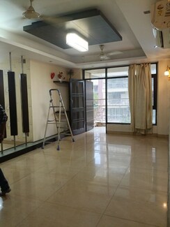 4 BHK + Study Room Apartment For Rent in The Rama Apartment