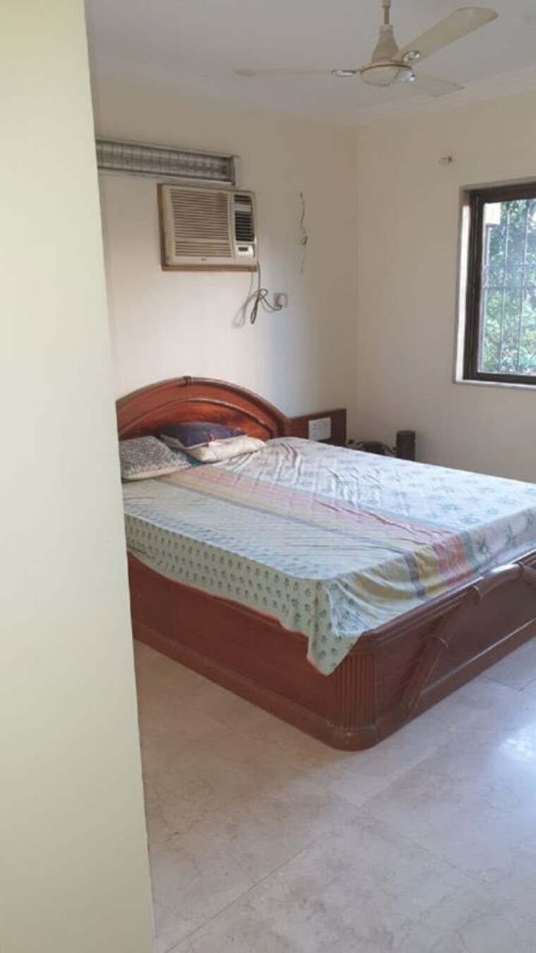Bedroom, santacruz west 2 Bedroom 700 Sq.Ft. Apartment In Santacruz West Mumbai 10542555