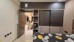 Room in 3 BHK Apartment at Aditya Empress Towers, Shaikpet – for Rent