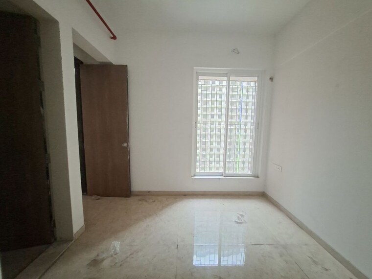 Master Bedroom, dosti-tulip 2 Bedroom 583 Sq.Ft. Apartment In Balkum Pada Thane 10542566