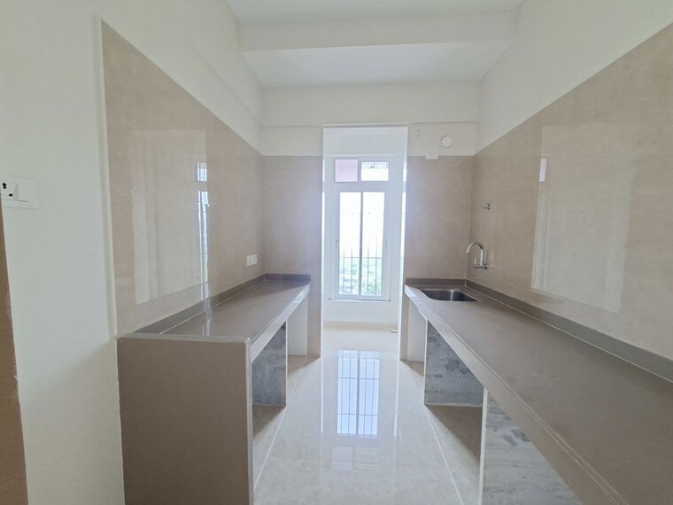 Kitchen, dosti-tulip 2 Bedroom 583 Sq.Ft. Apartment In Balkum Pada Thane 10542566