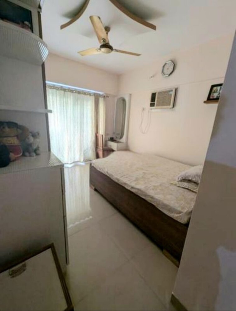 Team Area, tridev-shopping-mall 3 Bedroom 1260 Sq.Ft. Apartment In Mulund West Mumbai 10542443