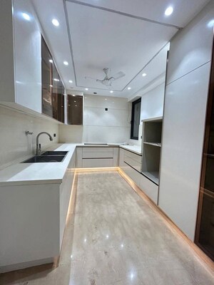 Kitchen in 3 BHK Apartment at M3M Crown, Sector 111 – for Sale