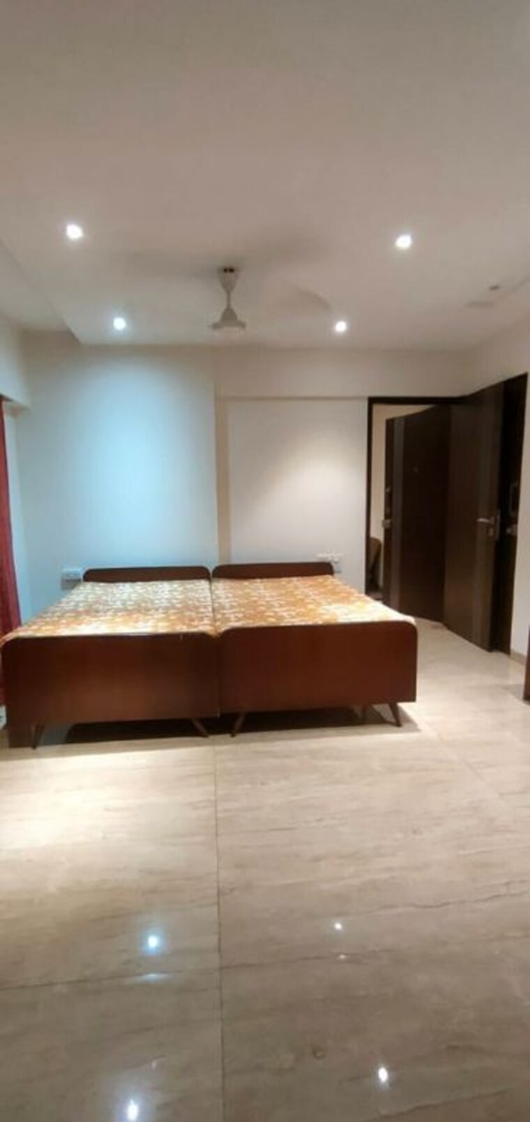 Bedroom, khar west 2 Bedroom 500 Sq.Ft. Apartment In Khar West Mumbai 10542588