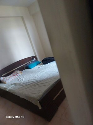 Bedroom in 2 BHK Apartment at Apex Our Homes, Sector 37c – for Rent