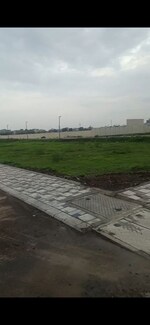 800 Sq.Ft. Plot in Alapura