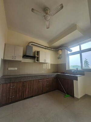 Kitchen in 4 BHK Apartment at Emaar Emerald Floors, Sector 65 – for Rent