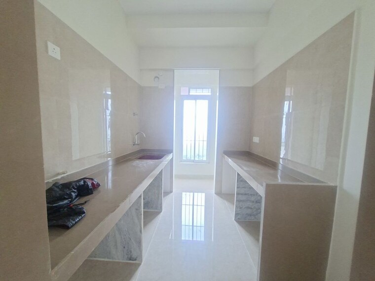 Kitchen, dosti-tulip 2 Bedroom 675 Sq.Ft. Apartment In Balkum Pada Thane 10542617