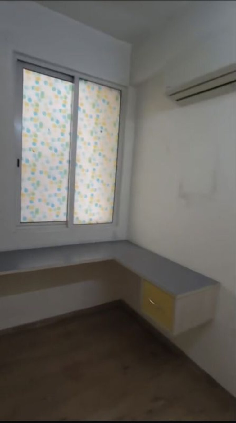 Kitchen, experion-the-heart-song 3 Bedroom 1758 Sq.Ft. Apartment In Sector 108 Gurgaon 10542608