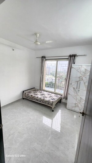Room in 2 BHK Apartment at Wakad – for Rent