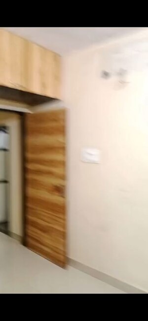 Furnished Amenities in 1 BHK Apartment at Neelyog Apartments, Ghatkopar East – for Rent