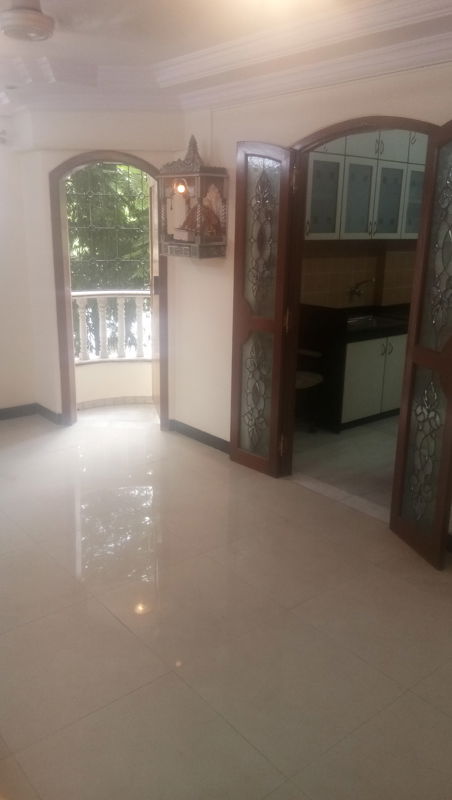 1 BHK 450 Sq.Ft. Apartment in Unique Tower