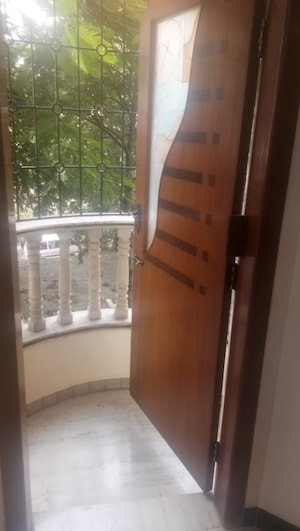 Building Lobby in 1 BHK Apartment at Unique Tower, Sion – for Rent