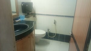 Furnished Amenities in 1 BHK Apartment at Unique Tower, Sion – for Rent