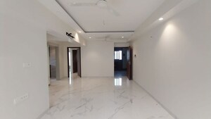 Room in 2 BHK Apartment at Navratna Apartment, Santacruz East – for Rent