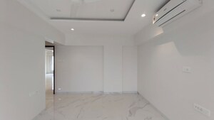 Room in 2 BHK Apartment at Navratna Apartment, Santacruz East – for Rent