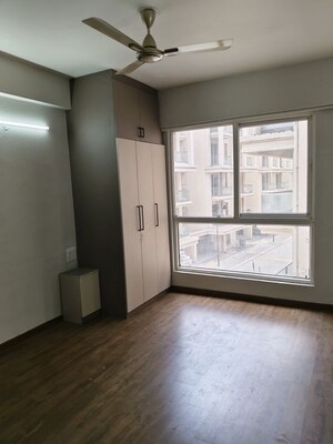 2 BHK Apartment For Rent in Signature Global City, Sector 37d