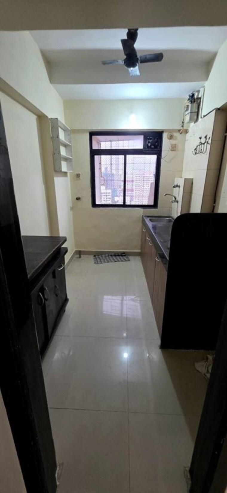 Team Area, dheeraj-solitaire 1 Bedroom 480 Sq.Ft. Apartment In Malad West Mumbai 10542693