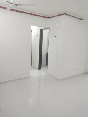 2 BHK Apartment For Rent in Sheth Zuri, Laxmi Nagar