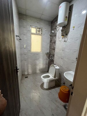 Bathroom in 3 BHK Builder Floor at Sector 40 – for Rent