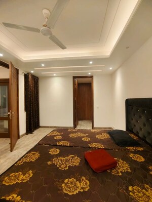 Bedroom in 4 BHK Apartment at Saket – for Rent