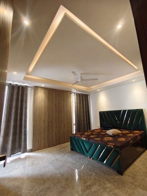 Bedroom in 4 BHK Apartment at Saket – for Rent