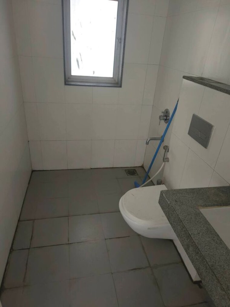 Bathroom, pride-regency 2 Bedroom 1250 Sq.Ft. Apartment In Viman Nagar Pune 10542706