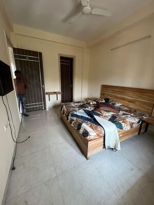 Living Room in 3 BHK Builder Floor at Sector 51 – for Rent