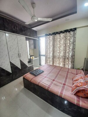 1 BHK Apartment For Rent in Chandak Nishchay, Borivali East