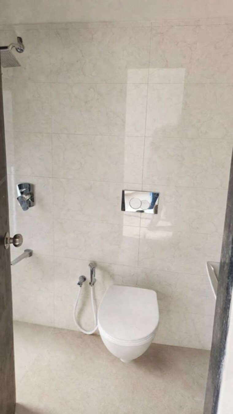 Bathroom, roswalt-ray 1 Bedroom 410 Sq.Ft. Apartment In Dahisar East Mumbai 10542731