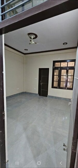 Room in 3 BHK Villa at Kailasha Enclave, Sultanpur Road – for Rent